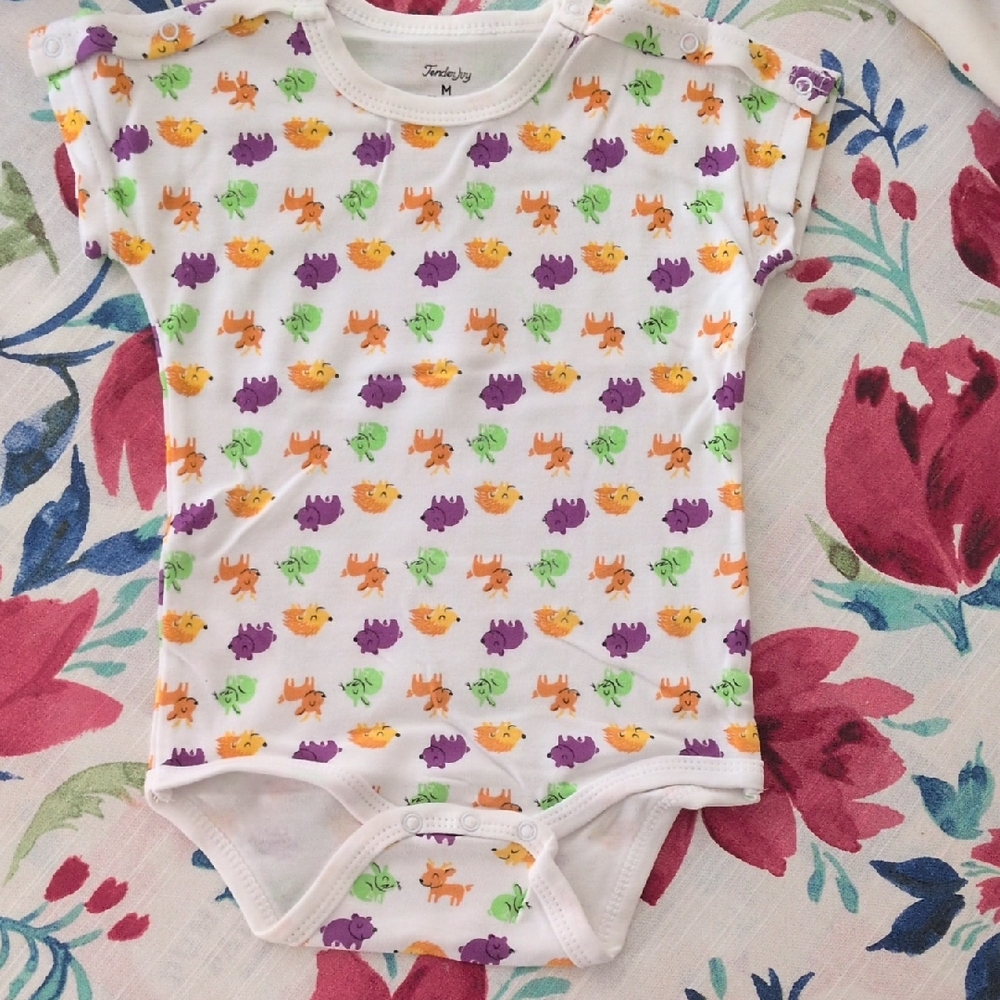 Tender Ivy Colorful Animal Print Baby One Piece With Shoulder Snap, Size M